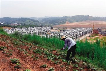 集体经营性建设用地使用权或将获准转让和出租